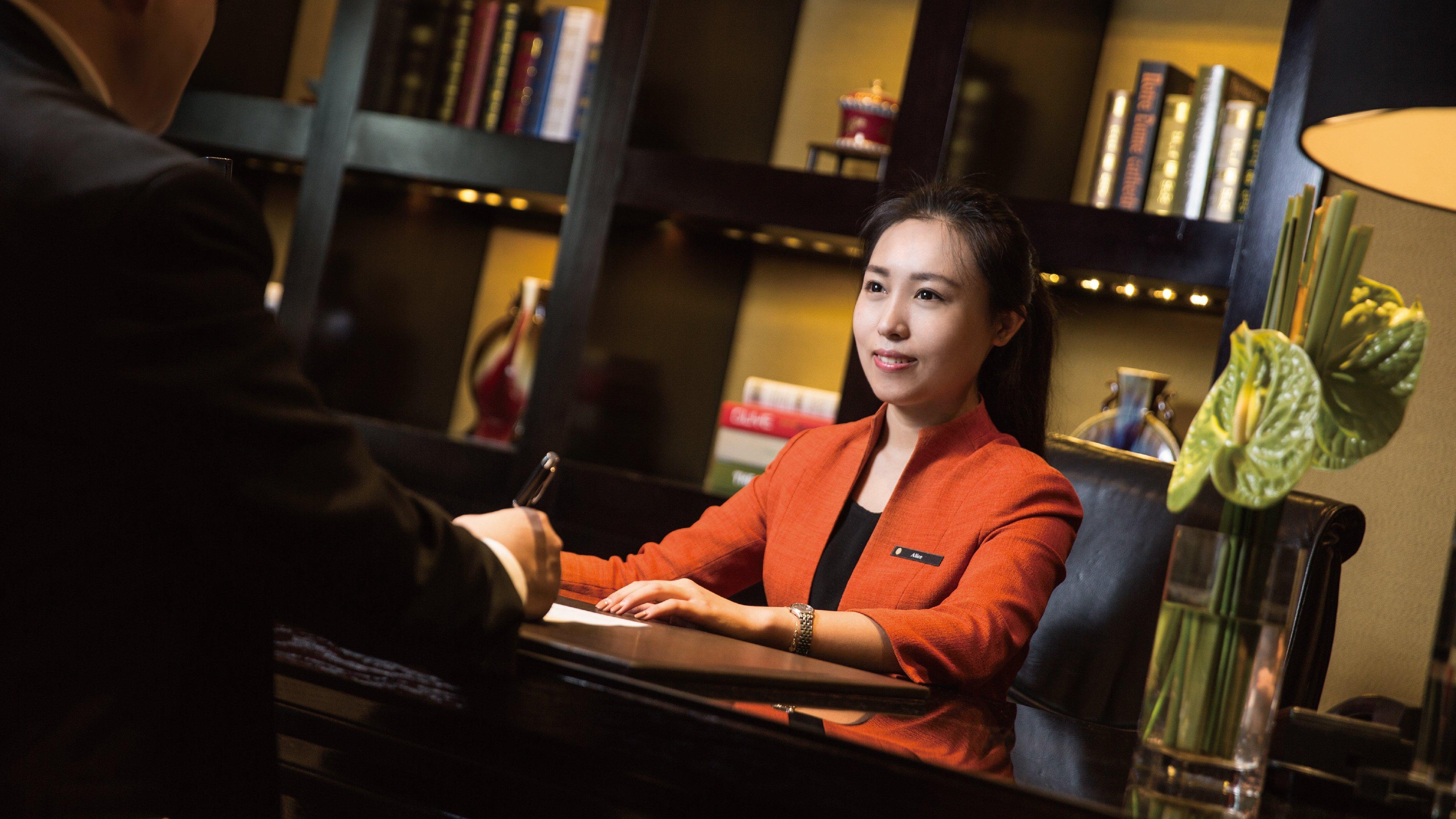 Intercontinental Shanghai Pudong By Ihg Exterior photo