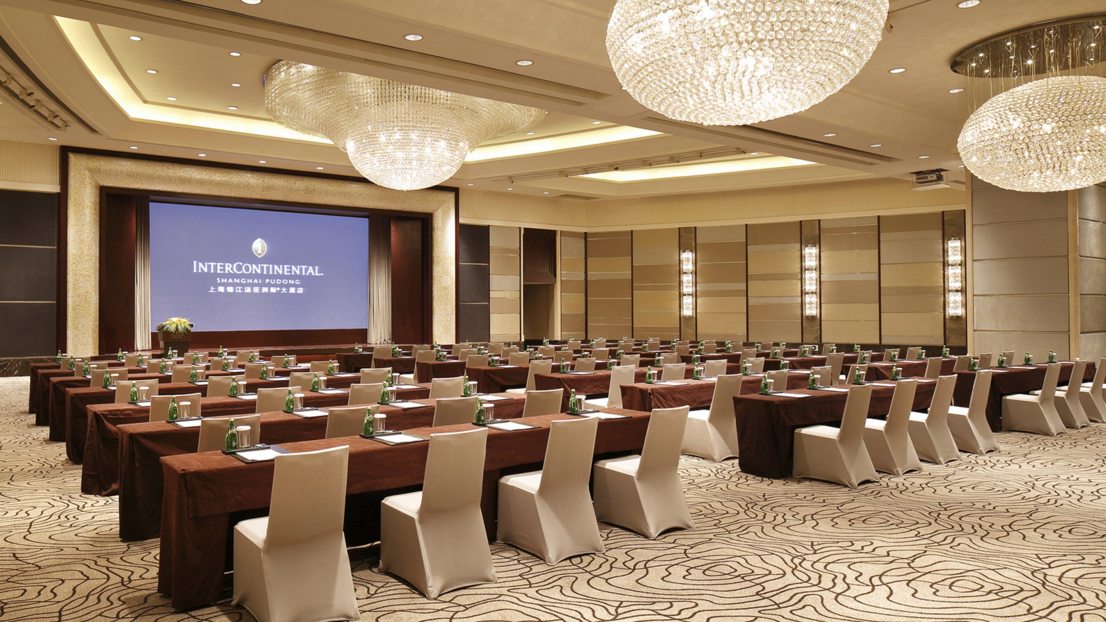 Intercontinental Shanghai Pudong By Ihg Exterior photo