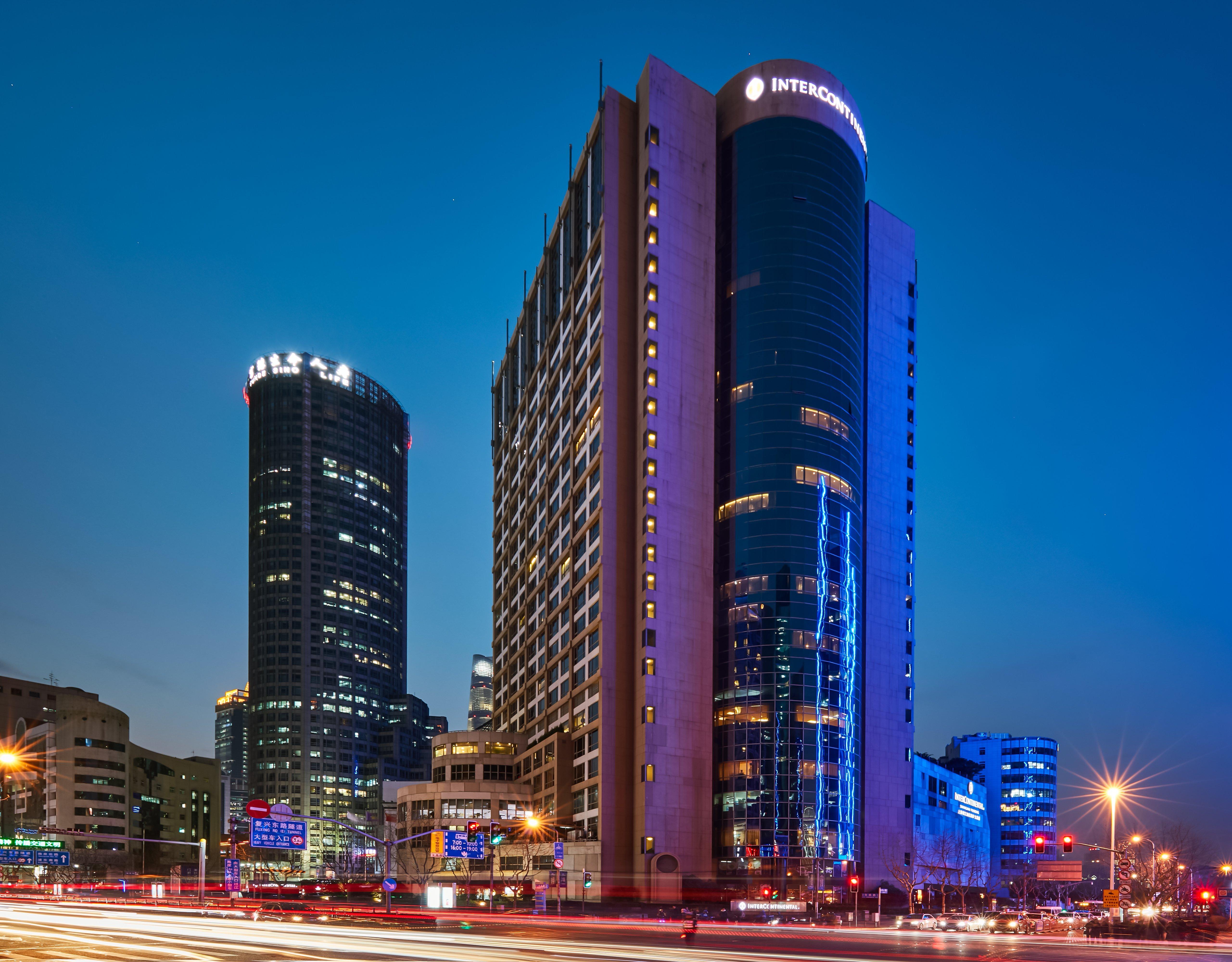 Intercontinental Shanghai Pudong By Ihg Exterior photo