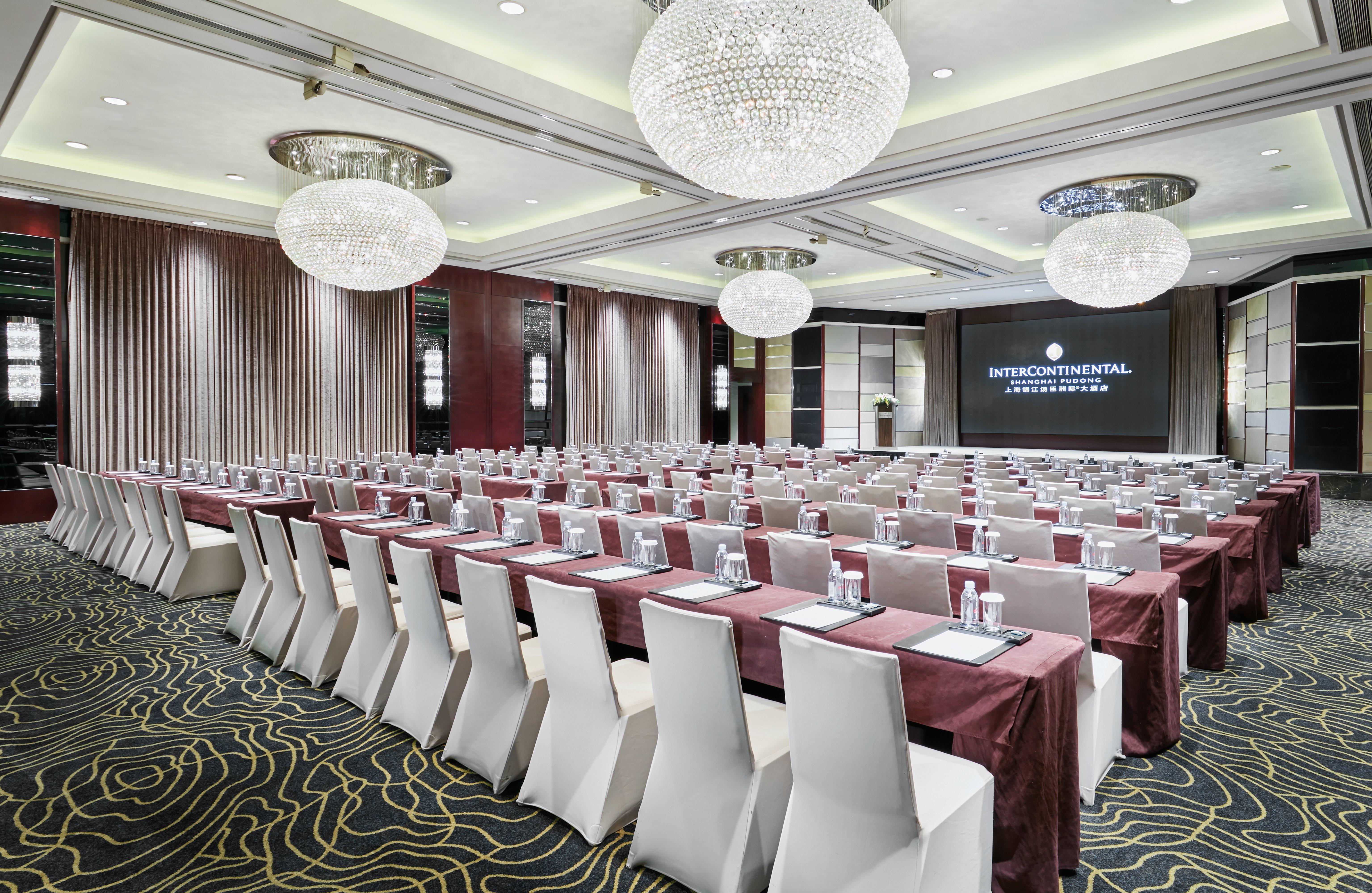 Intercontinental Shanghai Pudong By Ihg Exterior photo